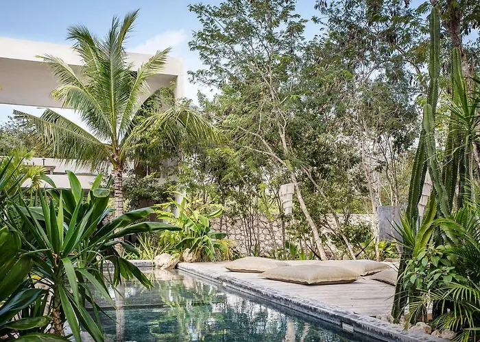 In La Veleta For 16 Guests * Tulum