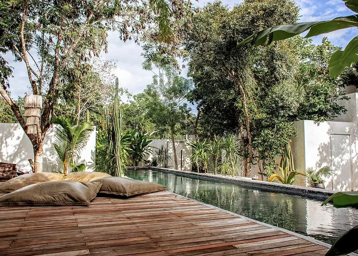 Hébergement de vacances In La Veleta For 16 Guests *